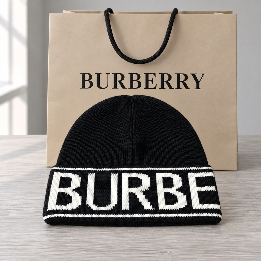 Burberry Black Logo Knit Beanie